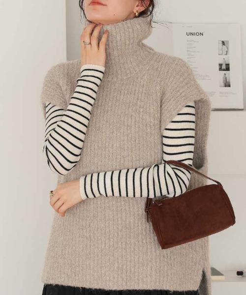 美品　ADORE　アドーア　リブニット　ハイネック　バックジップ　ベスト　ジレ ap retro ベスト ジレ ダブルZIPリブニットベスト レディース