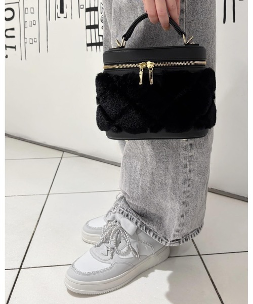 diana（プラスダイアナ） スニーカー 「軽量」パールリボン付きコート