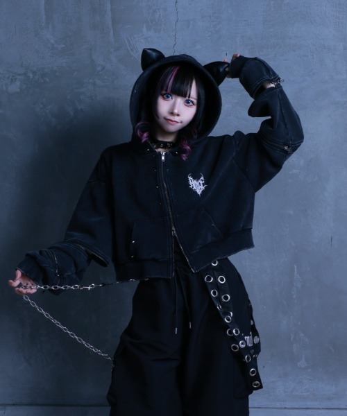 Amilige（アミリージュ） パーカー 猫耳袖ZIPショート丈パーカー