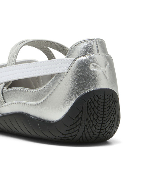 「PUMA」 シューズ 24.0cm シルバーグレー レディースの画像