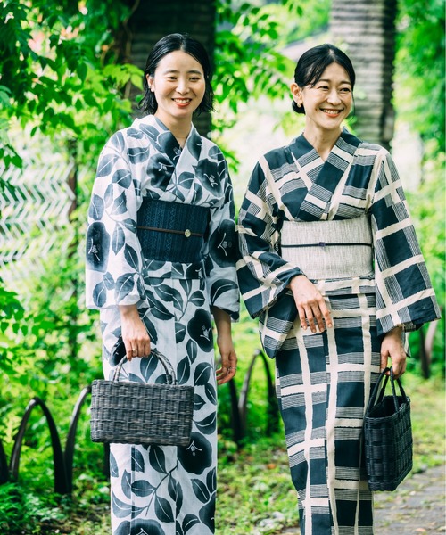 浴衣 「kuros’別注」こだわりの浴衣 ゆらぎ格子 国内染色　レディース レディースの画像