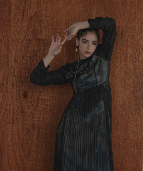 Callarus ドレス 「niaulabTV紹介商品」「Callarus」プリント重ね