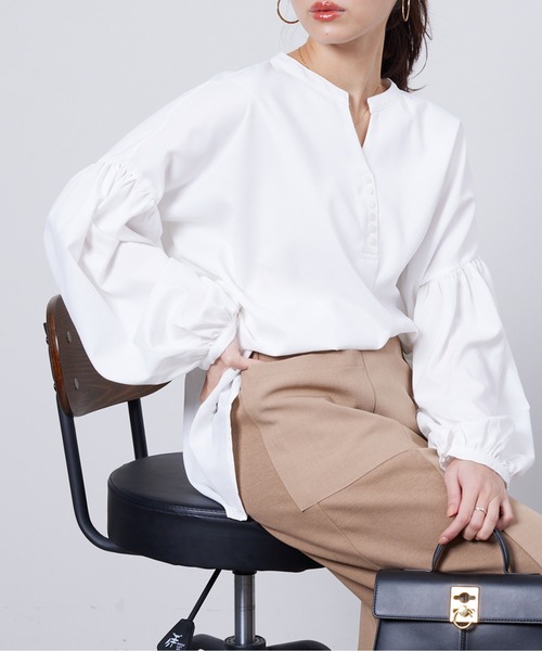 Chez toi（シェトワ） ブラウス シャツ スリットネック袖ボリューム