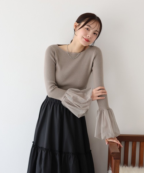 【タグ付き新品未使用品】pium カットアウトチュールスリーブニット カットアウトチュールスリーブニット – pium