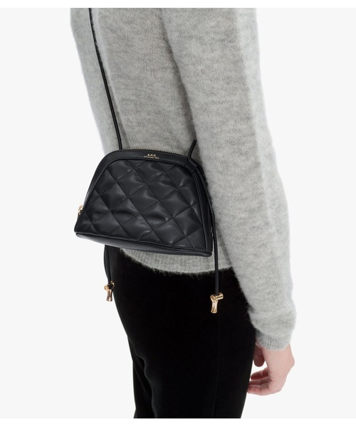 A.P.C. ショルダーバッグ バッグ BOURSE NINON SMALL レディース