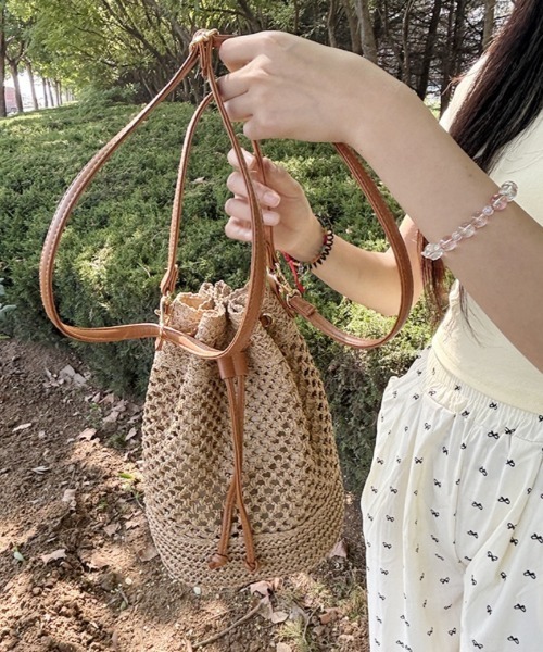 カゴバックVIOLAGIO ストローハンドバッグ 定価¥24,200 かごバッグ カゴバッグ ストロー巾着かごバッグ ショルダーバッグ