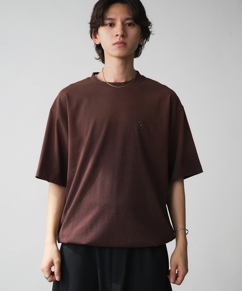 Adoon plain tシャツ Vintage-like Studded T-Shirt / ヴィンテージ