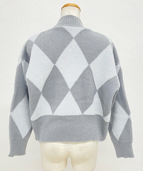 DAY CLOSET カーディガン 「小顔見せVネック」長袖ショート丈ダイヤ柄