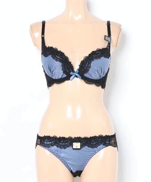 Sanei ブラジャー ショーツセット 「美谷間＆丸胸を叶える！ナチュ盛り