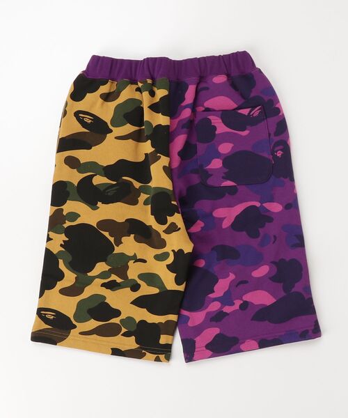 A BATHING APE（アベイシングエイプ） パンツ SPLIT CAMO SHARK SWEAT