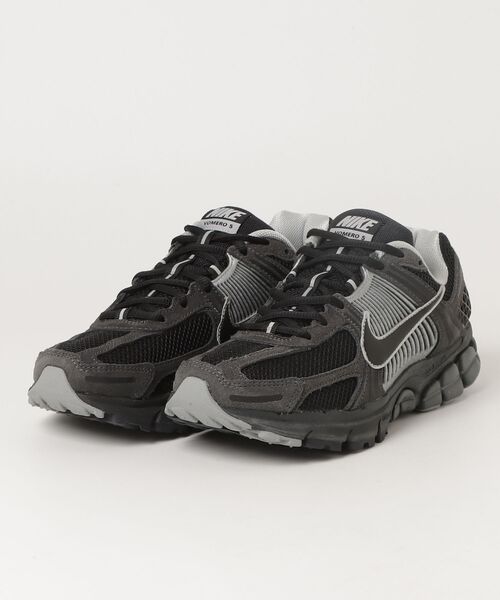 NIKE（ナイキ） スニーカー ズームボメロ5 メンズ : ZOZOTOWN Yahoo!店