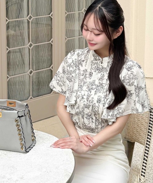 mily bilet ブラウス シャツ 「mily bilet」花柄とシルエットで