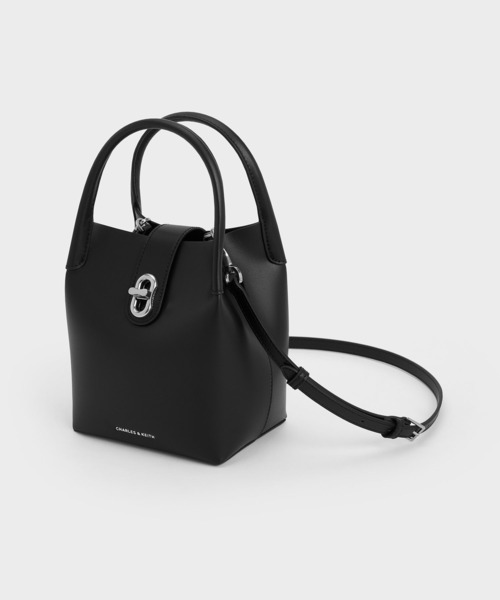 追跡有★Charles＆Keith Aubrielle ポーチ付 バケットバッグ CHARLES ＆ KEITH ショルダーバッグ バッグ Aubrielle