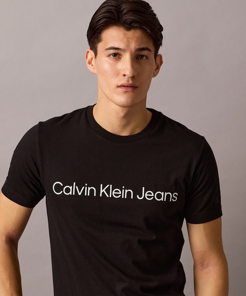 Calvin Klein tシャツ 「ユニセックス」インスティテュー