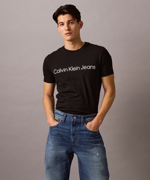Calvin Klein tシャツ 「ユニセックス」インスティテュー