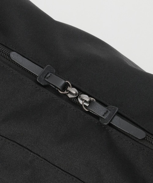 レザー スリングバッグ 黒・赤 ace.／エース クロスリングX X-PAC素材 スリングバッグ Mサイズ