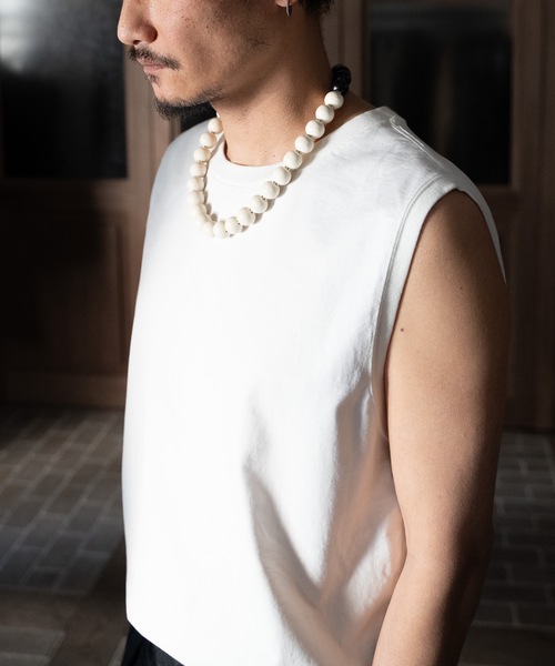 【首元に緑を感じるデザイン】CHANEL ネックレス シャネル 公式サイト：CHANEL.COM - ファッション | CHANEL シャネル