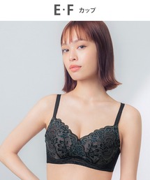 ワコールユエ小さく見せるブラレースクリーム色ブラジャーG80 WACOAL（ワコール） ブラジャー 「小さく見せるブラ（レーシィ