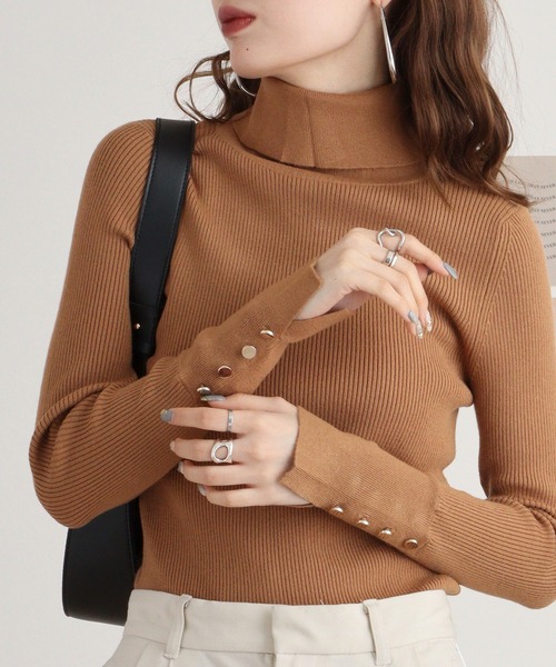 ニット セーター Eglantine 袖口ゴールドボタンタートルネックリブニット レディース
