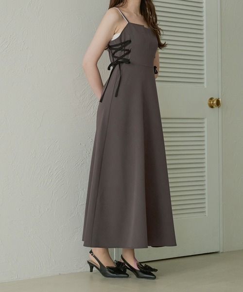 未使用　NO MORE 海外購入　ノースリ　カットソーワンピース レースアップ Aletta vita カットソー ノースリーブ レース 刺繍 クルーネック