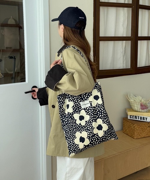 TONE SELECT GOODS トートバッグ Liaa/花柄 ドット柄 トートバッグ
