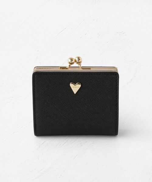 【新品✨未使用】TOCCA トッカ　ブラックレザー 牛革　三つ折り財布 TOCCA トッカ 三つ折り財布 - メルカリ