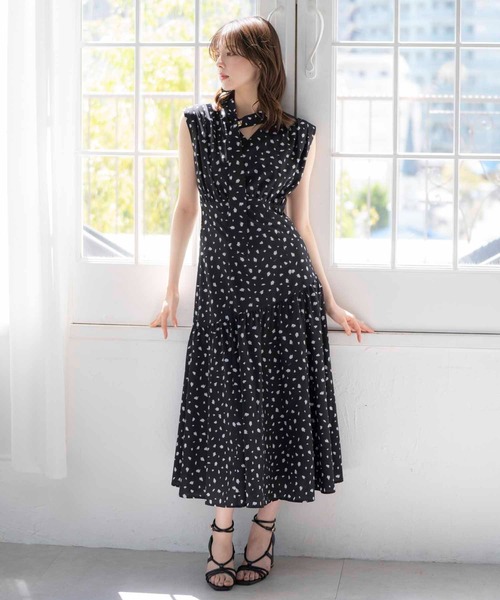 定価18,700円⭐️Noela ドッド柄ワンピース Noela ワンピース デザインドットワンピ : ZOZOTOWN Yahoo!店