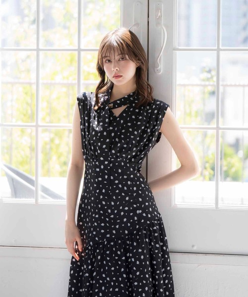 定価18,700円⭐️Noela ドッド柄ワンピース Noela ワンピース デザインドットワンピ : ZOZOTOWN Yahoo!店