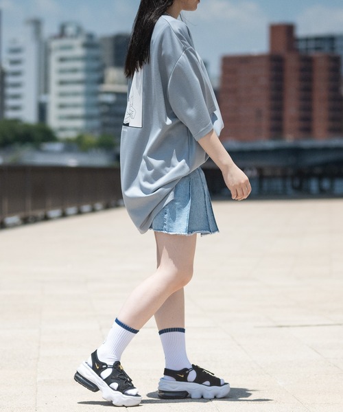 「Red Cap Girl」 半袖Tシャツ LARGE ブラック メンズ
