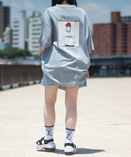 「Red Cap Girl」 半袖Tシャツ LARGE ブラック メンズ