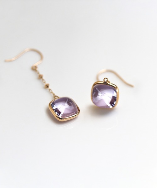 cui-cui（キュイキュイ） ピアス カラーストーン スクエア カボション