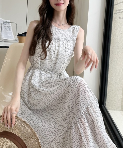 【新品】...＆ DEAR アンドディアー ノースリーブ 花柄 ワンピース Ada. ワンピース 小花柄 ティアード ノースリーブ ロング ワンピース