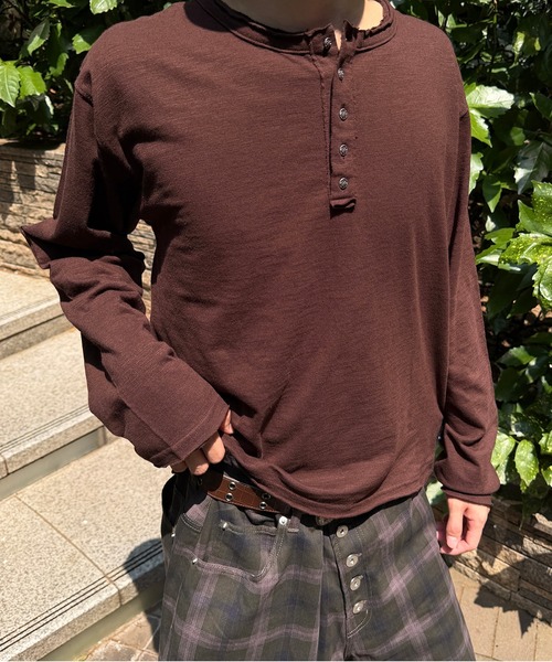 kutir（クティール） ヘンリーネック tシャツ HENLEY NECK ROLL DESIGN