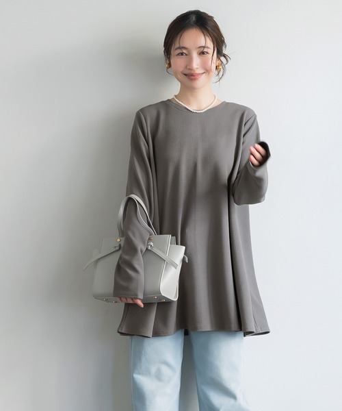 coca（コカ） tシャツ ＼新色登場／エンボス加工Aラインフレア