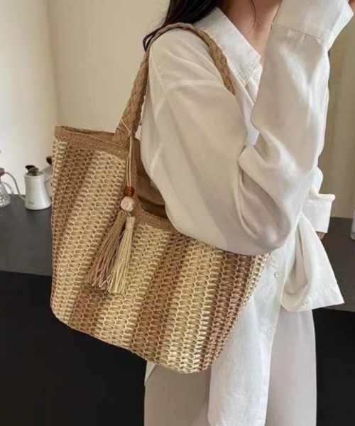 ストライプ柄ショルダーバッグ・トートバッグ・かごバッグ ２色 かごバッグ カゴバッグ ストライプ ストローかごバッグ
