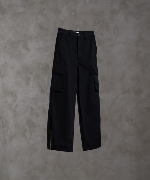 ADRER カーゴパンツ　ブラック ADRER カーゴパンツ parachute cargo pants / パラシュート