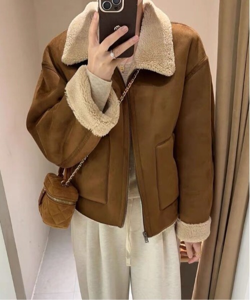 【新品未使用】KATHARINE HAMNETT ムートンジャケット ボア襟 M shyam inspiration ムートンコート ボアコート ムートン風襟袖ボア