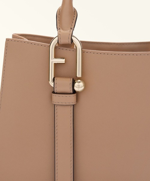 FURLA（フルラ） トートバッグ ヌヴォラ (Furla Nuvola) トートバッグ