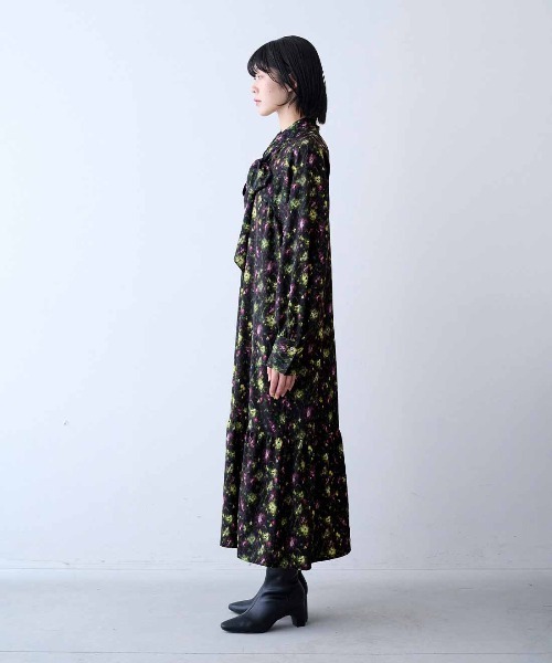 【MEDE19F】新品未使用　花柄シアーワンピース(3L)ミュールズモダン　黒 MEDE19F 花刺繍をほどこしたボウタイシアードレス〈ブラック