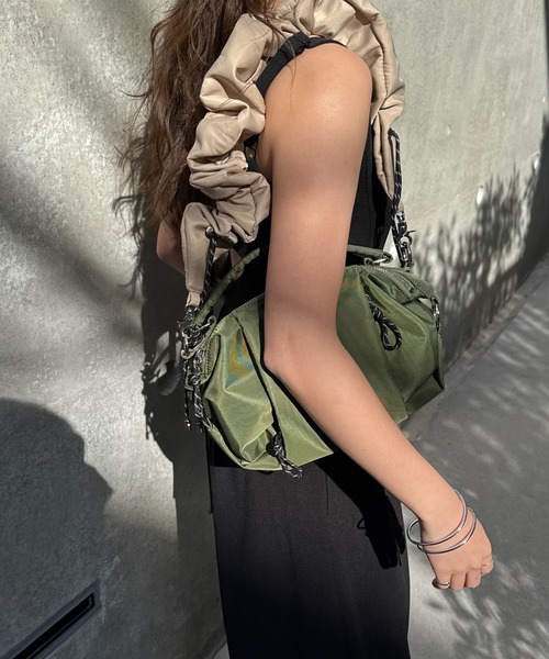 ショルダーバッグ バッグ MEDI PUFFY TWIN FORM NYLON BAG レディースの画像