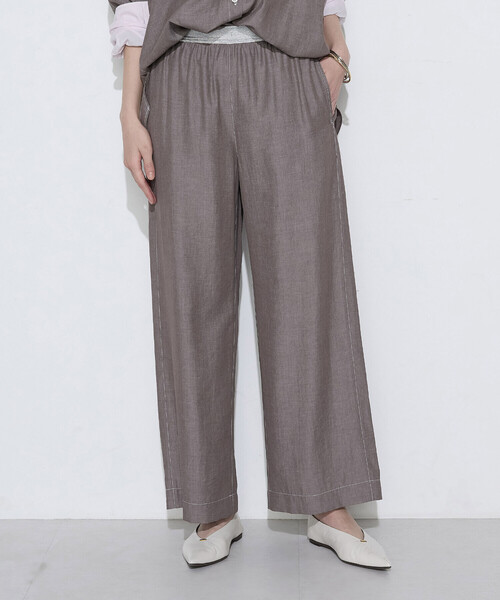 ワイドパンツ パンツ オトナシャンブレー タックワイドパンツ レディースの画像