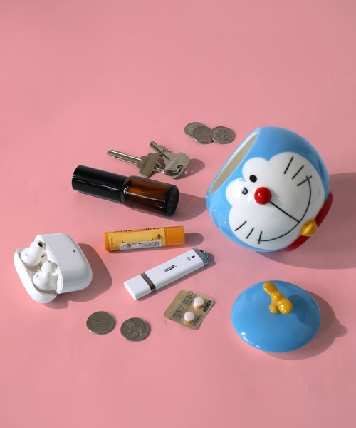 BAYBLO 灰皿 ライター (KE)「ドラえもん」陶器製 キャラクター 小物