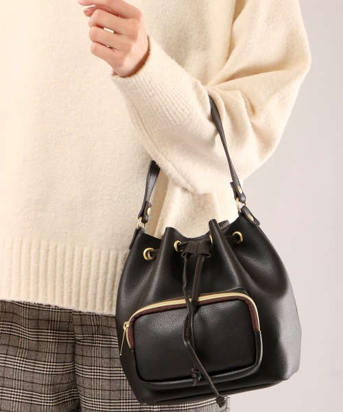 超美品　eleve FUNALIVE ショルダーバッグ バッグ eleve select 韓国風 2WAY