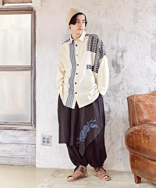 チャイハネ パンツ 「チャイハネ」ピンディ変形MEN'Sパンツ