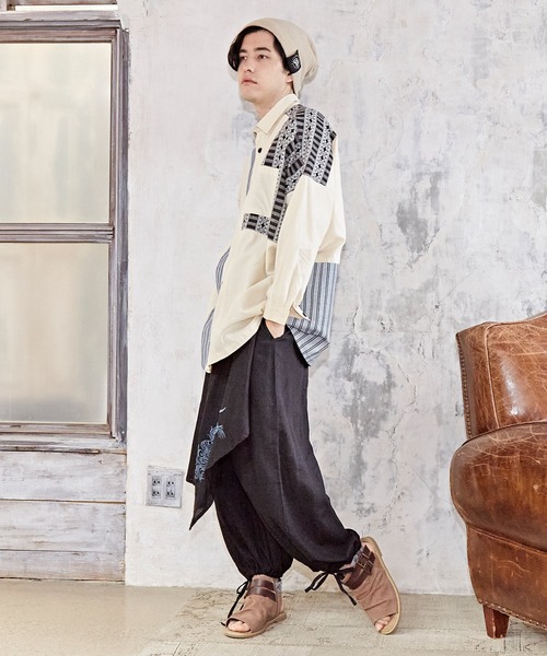 チャイハネ パンツ 「チャイハネ」ピンディ変形MEN'Sパンツ