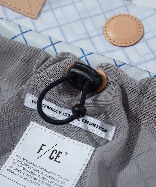 F/CE.（エフシーイー） ショルダーバッグ F/CE. ECOPAK MESSENGER