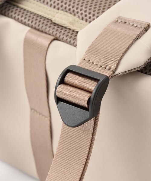 TRAVEL SHOP MILESTO デイバック リュック LAGOPUS WP ベルトフラップ