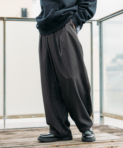 Insgale スラックス　S FREAK'S STORE（フリークスストア） ジーンズ 限定展開 セミワイド