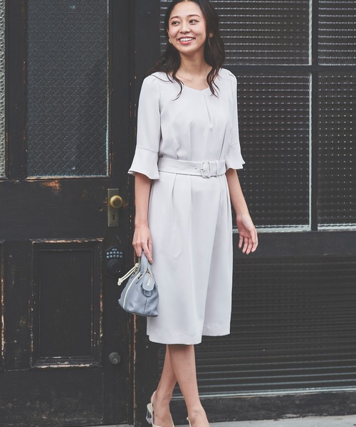 「LAISSE PASSE」 半袖ワンピース SMALL ベージュ レディース_画像5