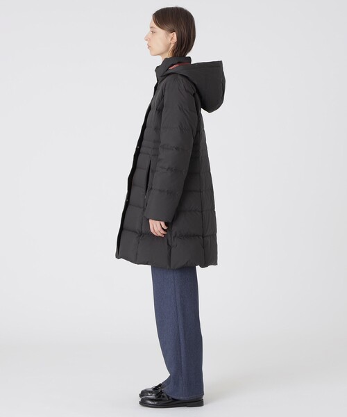 BLUE LABEL CRESTBRIDGE（ブルーレーベルクレストブリッジ） ダウン